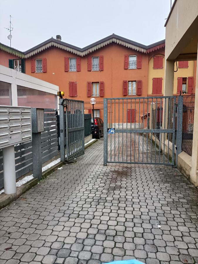 Le Due Torri Bologna Apartment Exterior foto